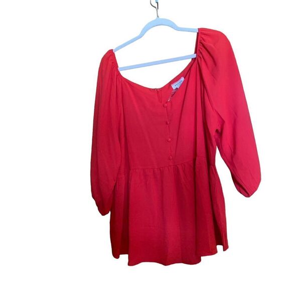 Andree By Unit Plus Size 2X Red Solid Smocked Shoulders Flowy Blouse Top - Picture 1 of 7